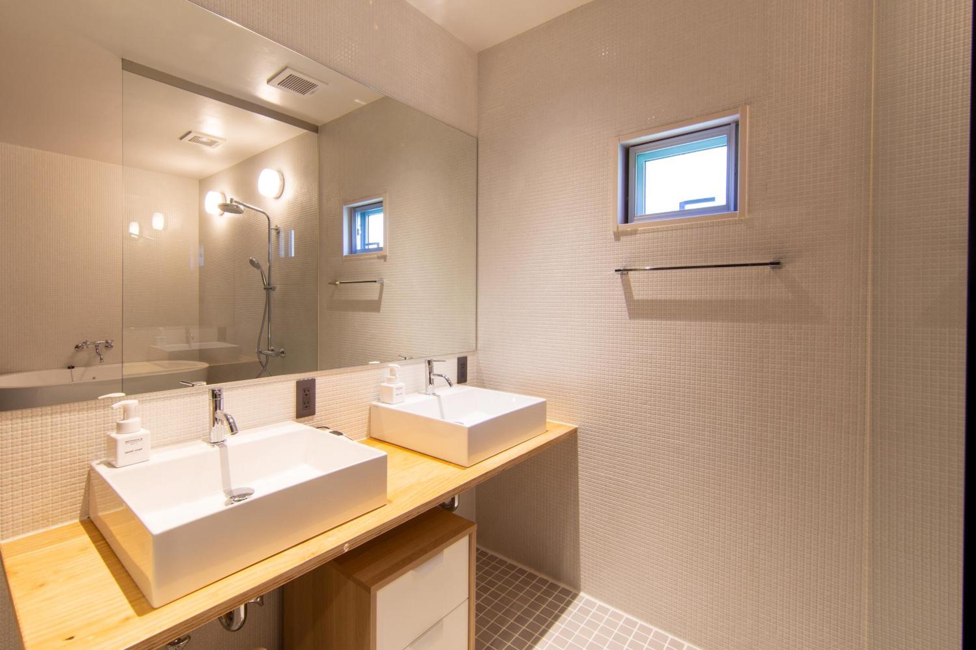 Ynh Guest House Osaka Exterior photo